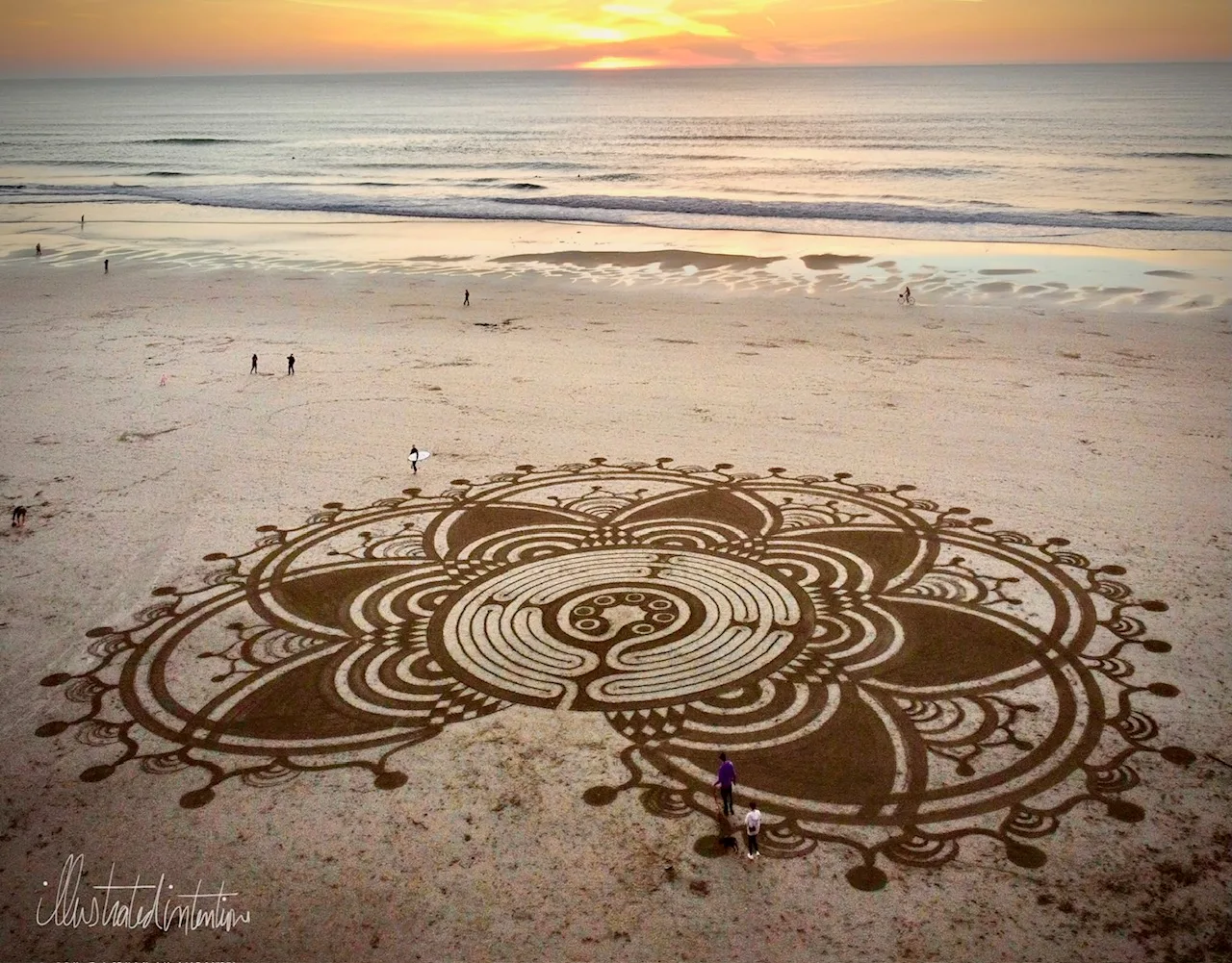 Illustrated Intentions This Weekend in Avalon