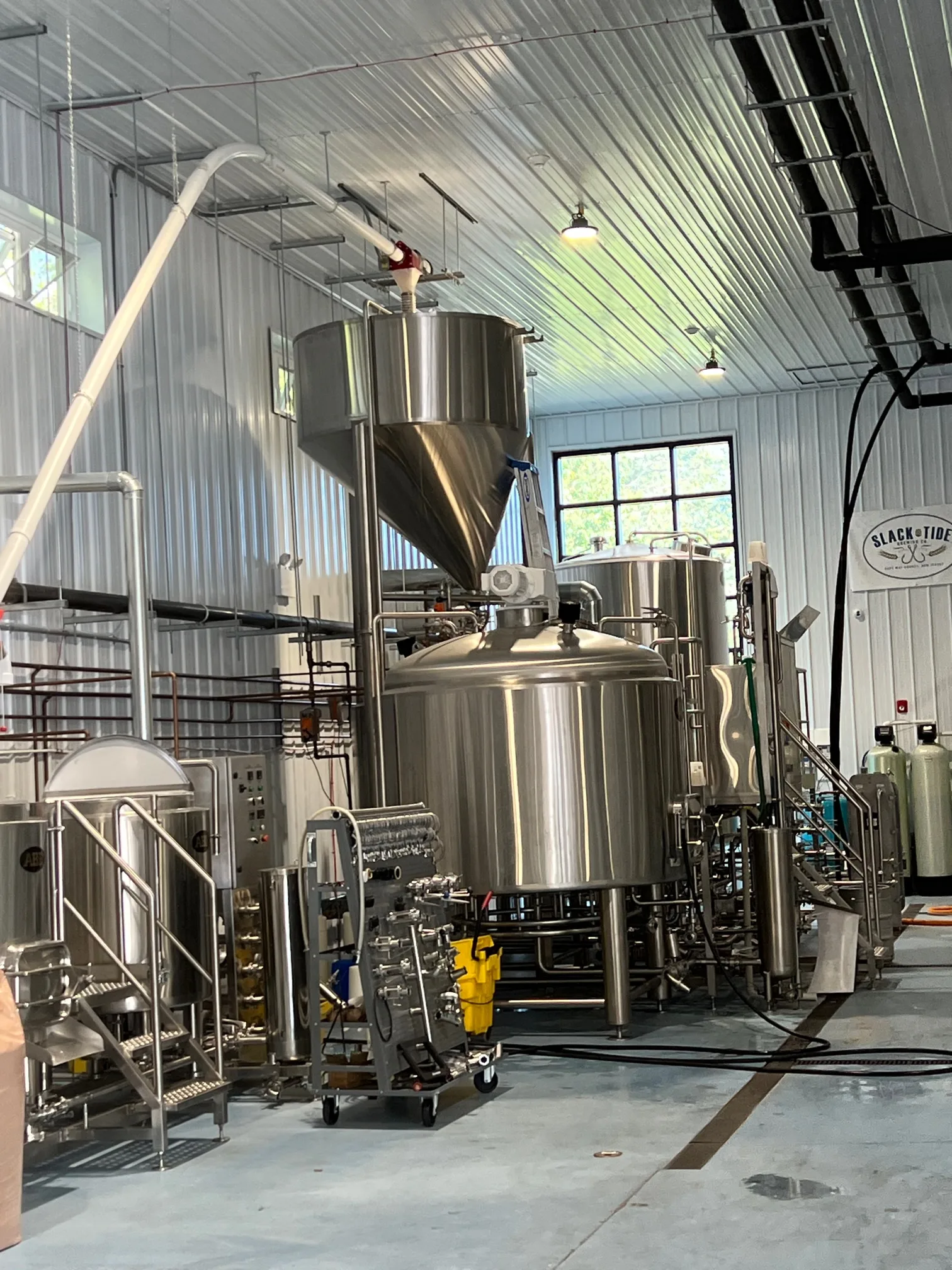 6,000 sq. ft. in production space.