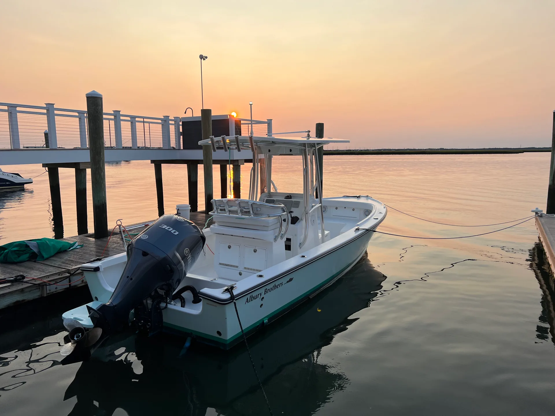 Starboard Cleaning: Shining on Sea and Shore